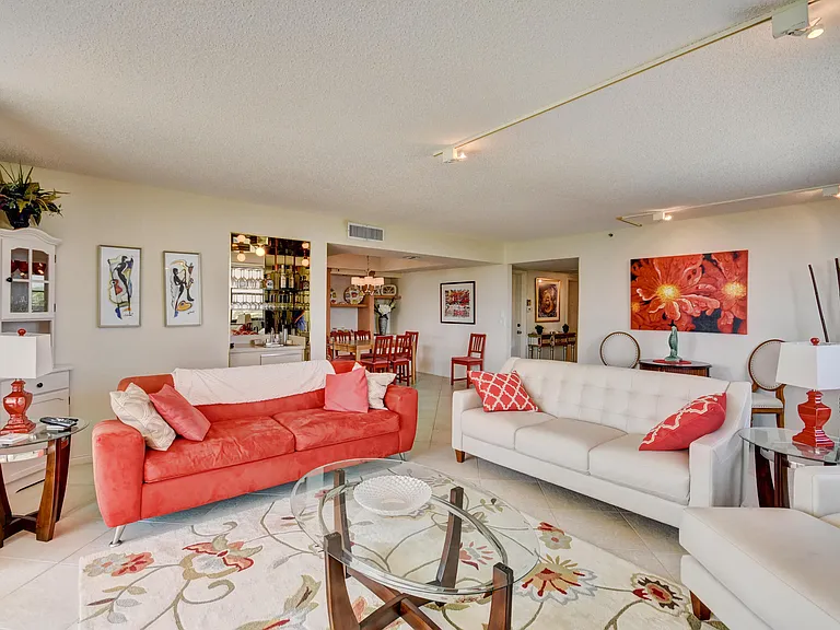 4600 S Ocean Blvd #604 — Photo 2