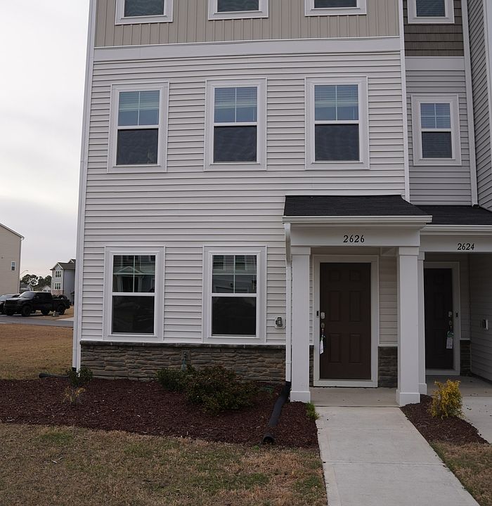 1st image of 2626 Chert Ln #1