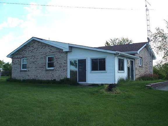 4th image of 527 N County Road 325 E