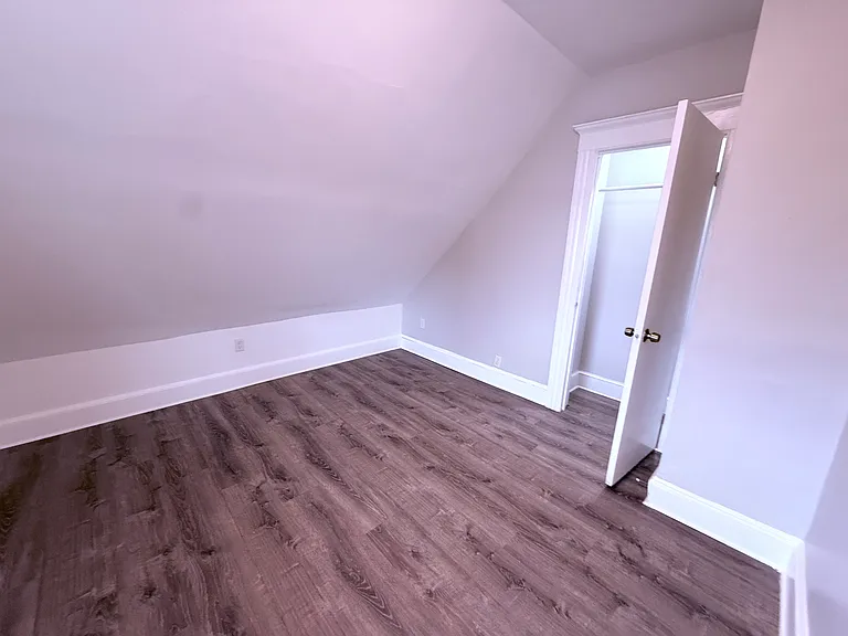 197 Clover St #3 — Photo 18