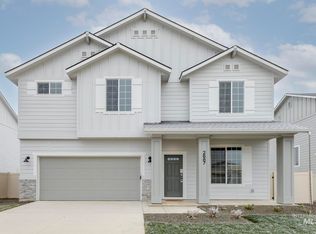 2687 N Silver Wolf Ave, Star, ID 83669