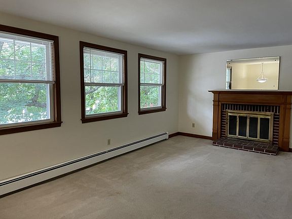 3rd image of 770 Highland Ave