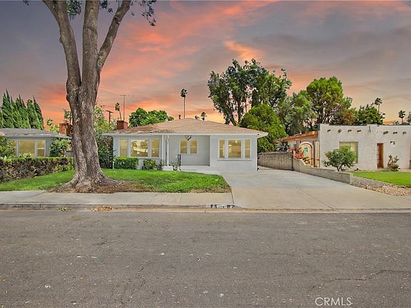 4th image of 4061 Maplewood Pl
