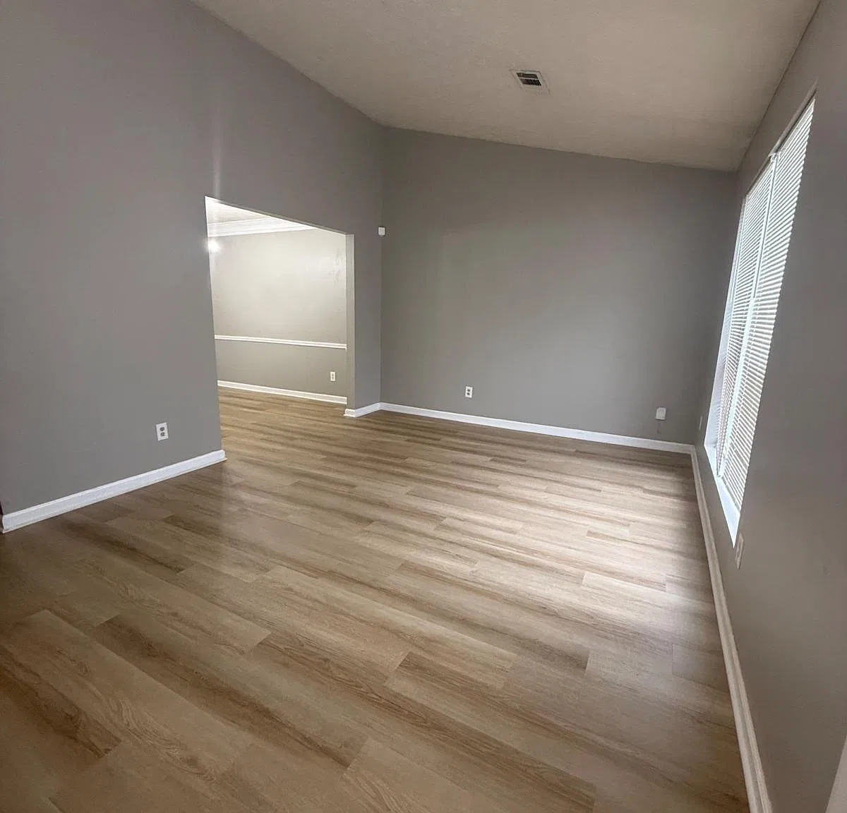 3 bed, 2.0 bath, $1,849 — Photo 3