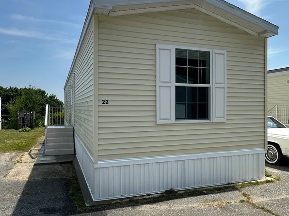 435 High Street #22, Groton, CT 06355