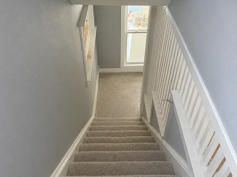4040 Agnes Ave — Photo 3