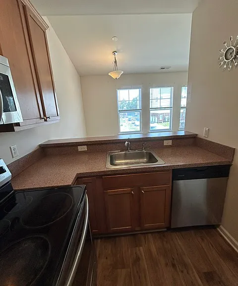 806 W Washington St #309 — Photo 14