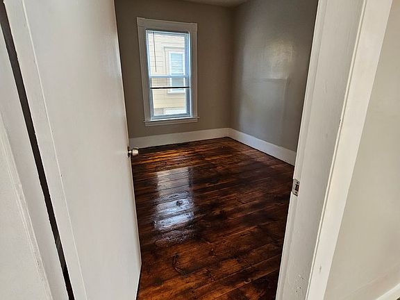 3rd image of 41 Hevey St #1