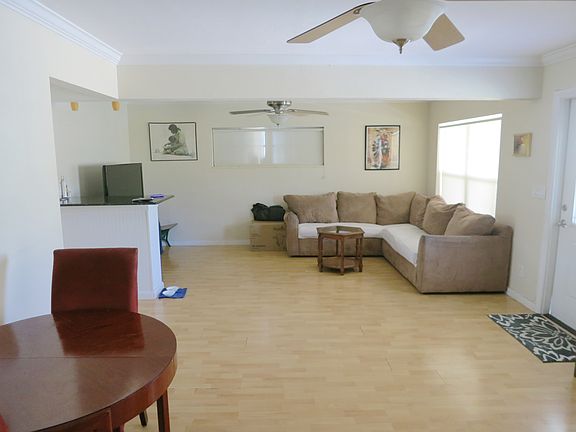 4th image of 5449 NE 1st Ter