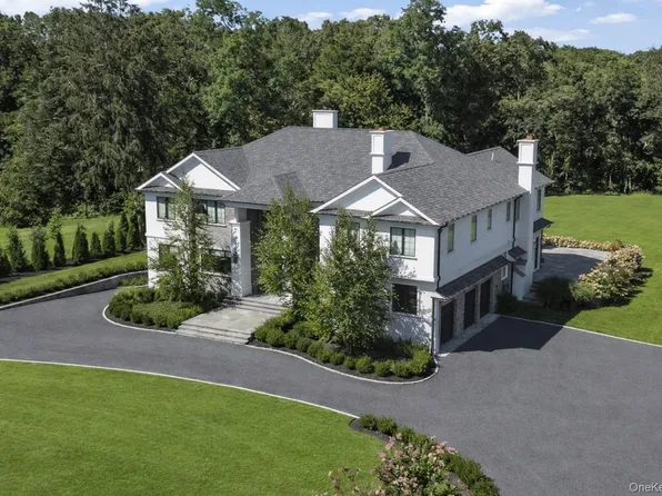 5 Gerry Lane, Lloyd Harbor, NY 11743