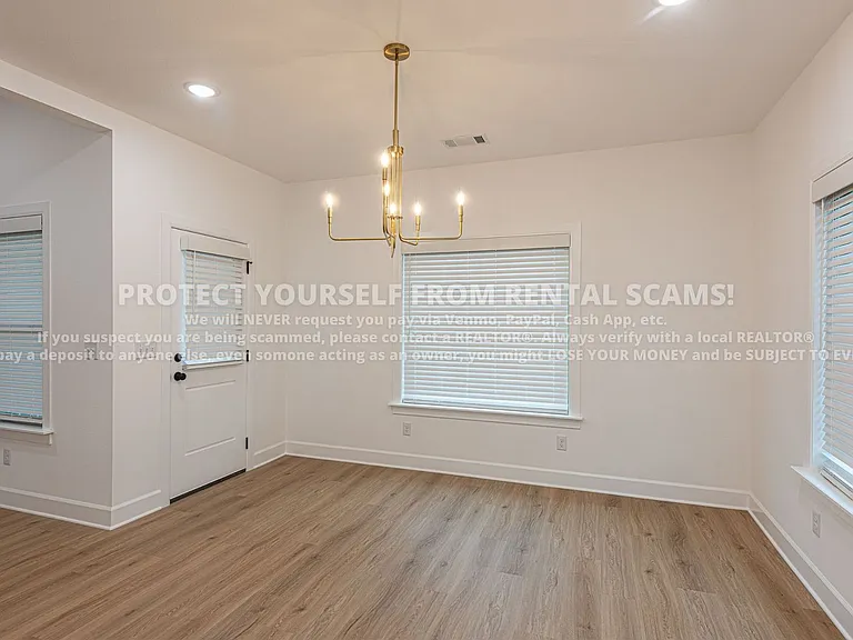6902 SW High Meadow Blvd — Photo 7