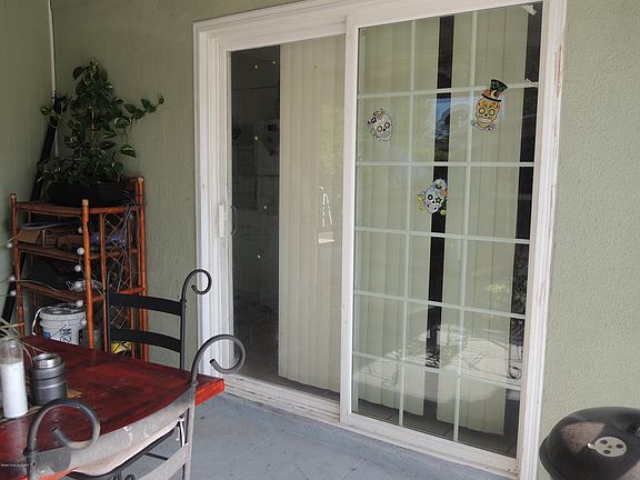 3rd image of 1820 Kirby Dr