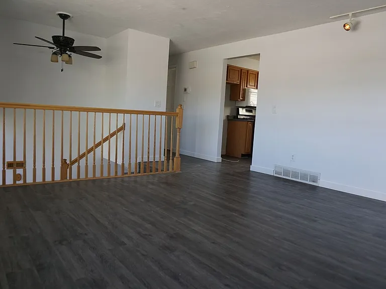 3671 W Cordele Cir — Photo 3