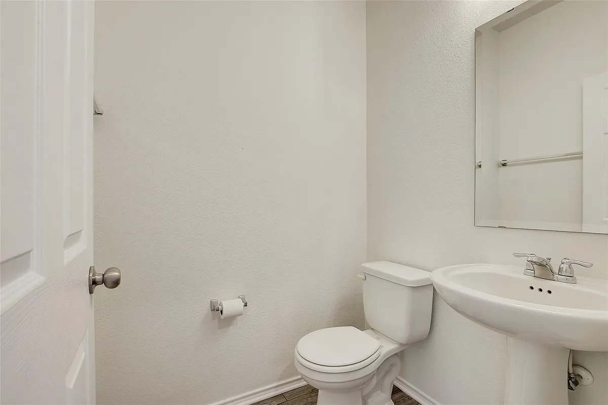 Building Photo - 449 Stone Water Ln