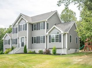68 Clement Rd, Dracut, MA 01826
