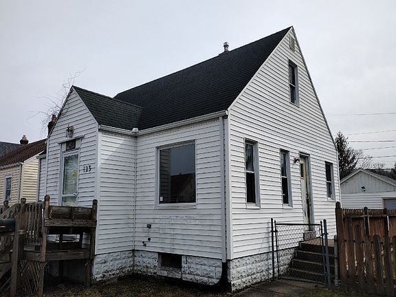 2nd image of 123 E 16th St