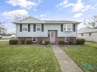 1025 Harmon St, Findlay, OH 45840