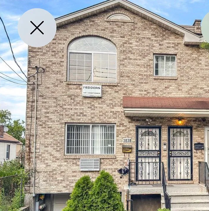 Kingsland Ave