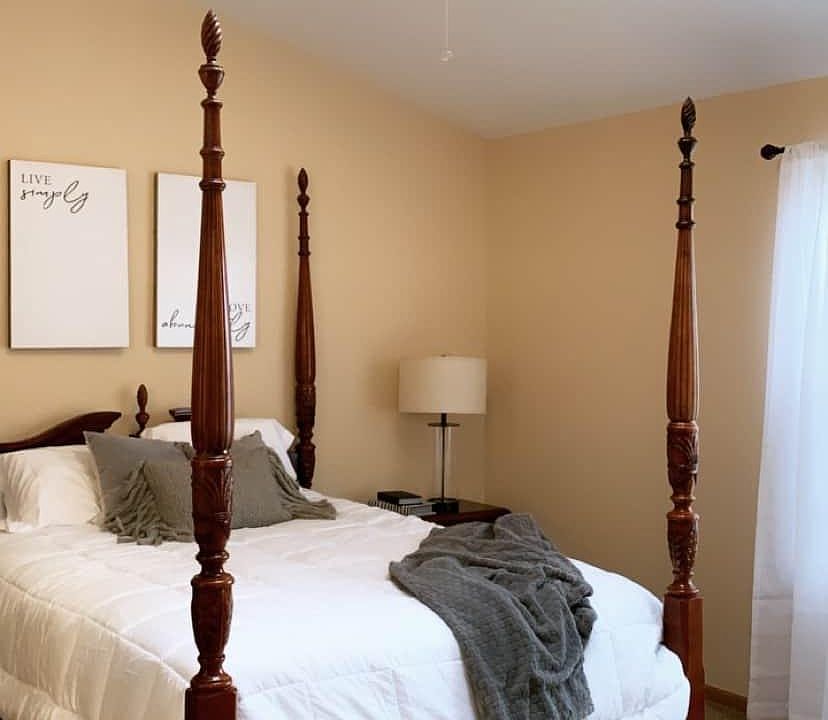 1st image of 3830 Cassidy Dr #1