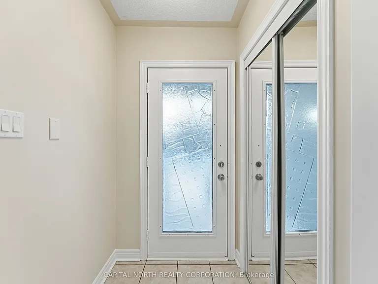 74 Bullrush Dr — Photo 7