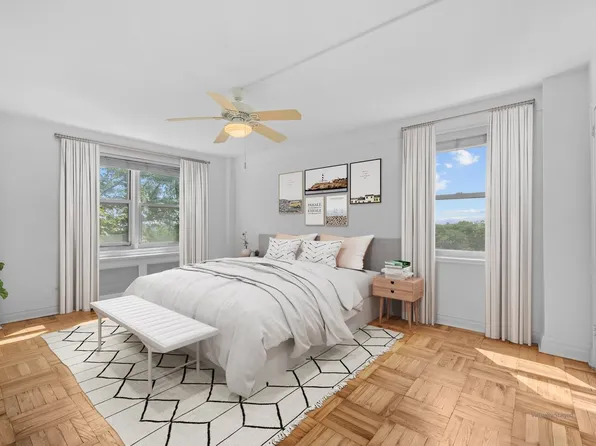 4525 Henry Hudson Parkway West image 4 of 22