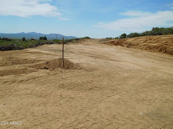 3rd image of 8285 W ABBEY Lane #276