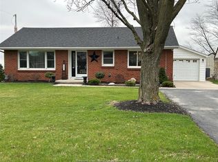 448 County Road 34 W, Kingsville, ON