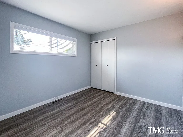 2407 Concord St — Photo 9