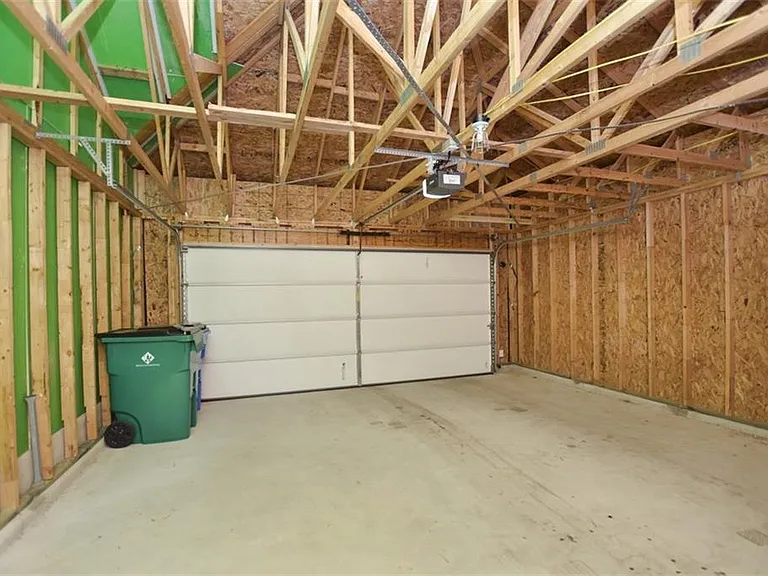 517 Katmai Cir — Photo 21