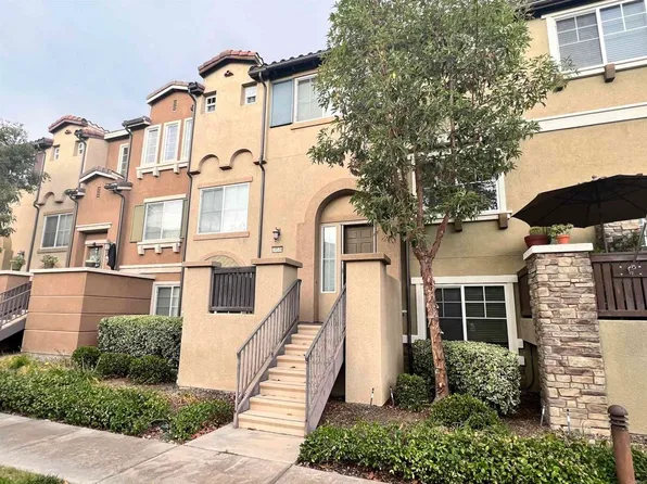 10148 Star Magnolia Ln, Santee, CA 92071