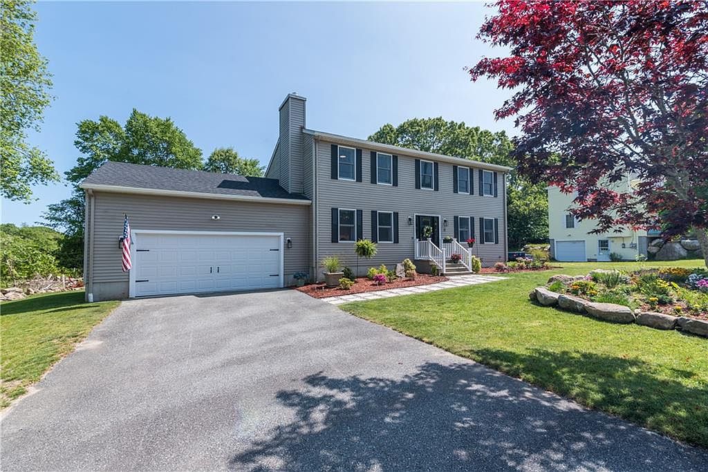 11 Branch St, Westerly, RI 02891 Zillow