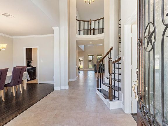 3rd image of 10402 Paige Pointe Cir