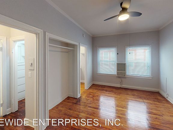5th image of 916 S Lake St APT 102