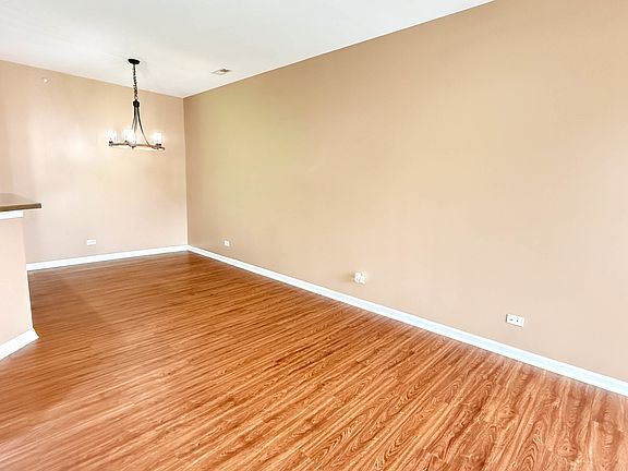 3rd image of 2250 Aurora Dr Unit 24