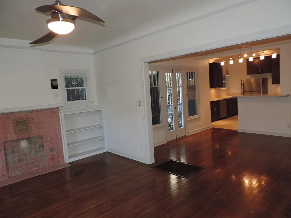 5703 Virginia Ave #5703