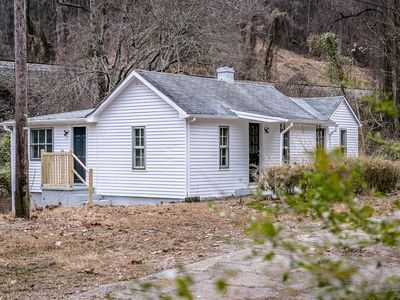 1121 Monacan Trail Rd, Charlottesville, VA, 22903