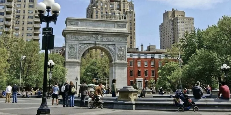 Rented by Compass | media 16