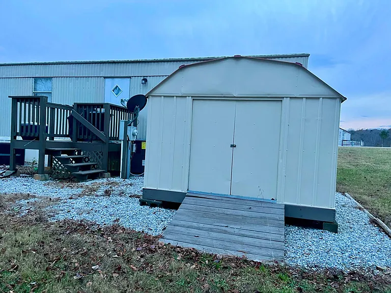 104 Lynn Dr #39 — Photo 18