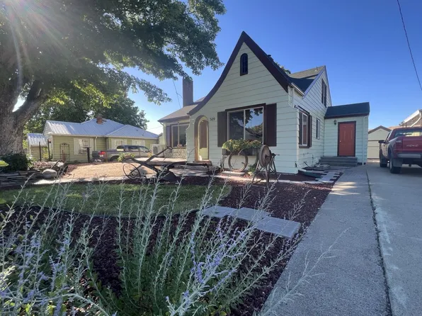 309 E Main St, John Day, OR 97845