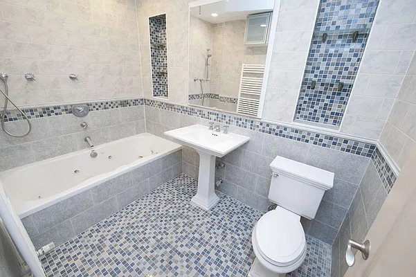 Rented by Compass | media 11