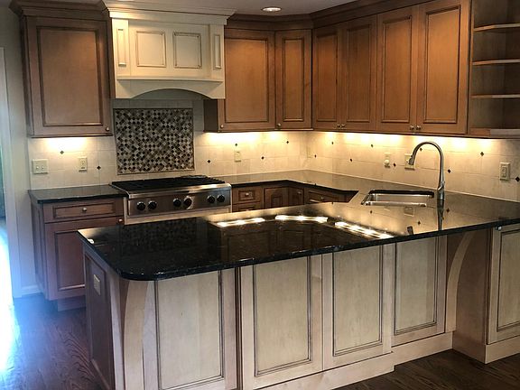 3rd image of 12055 Cooperwood Ln