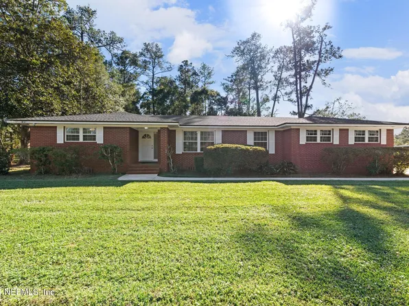 3830 DEXTER Drive N, Jacksonville, FL 32218
