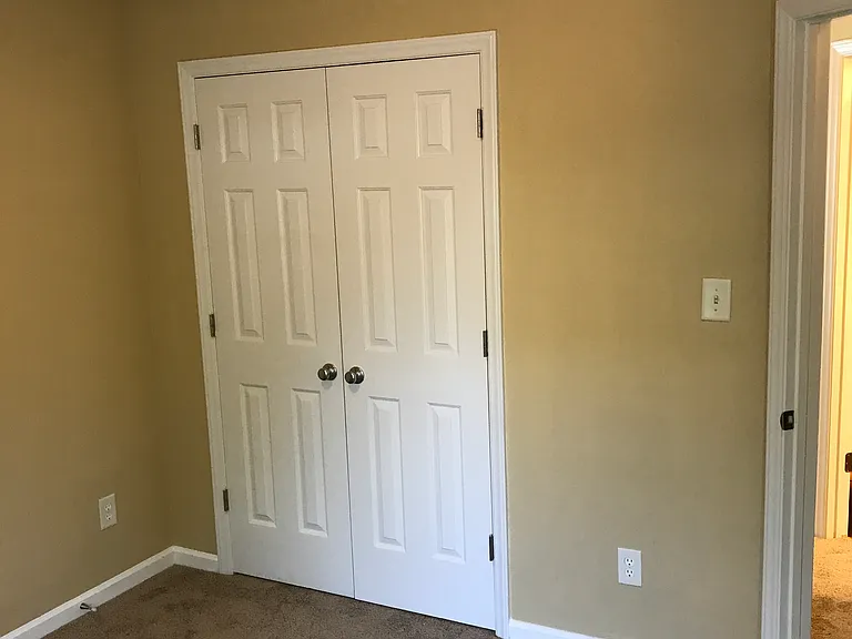 2847 Filbert St — Photo 23