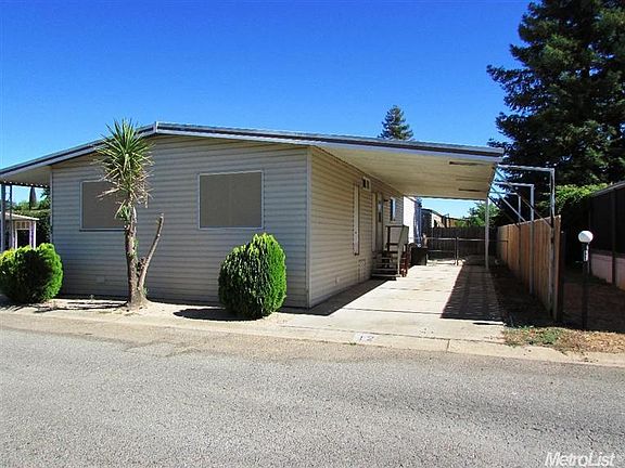 3rd image of 6057 Griffith Ave Space 12