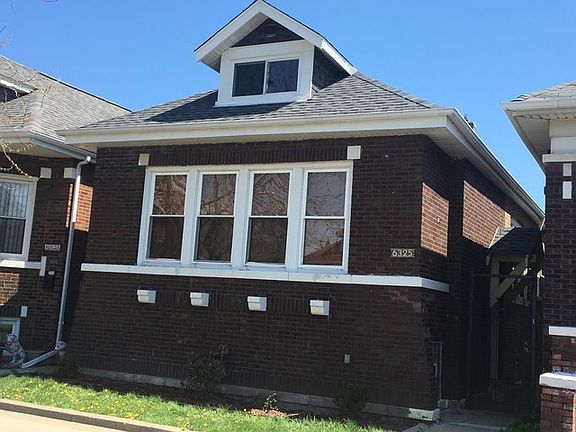 2nd image of 6325 S Sacramento Ave