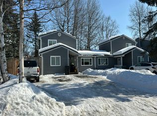 8121 Lamplighter Ct, Anchorage, AK 99502