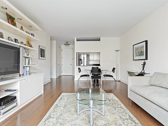 3rd image of 150 Columbus Ave APT 4B
