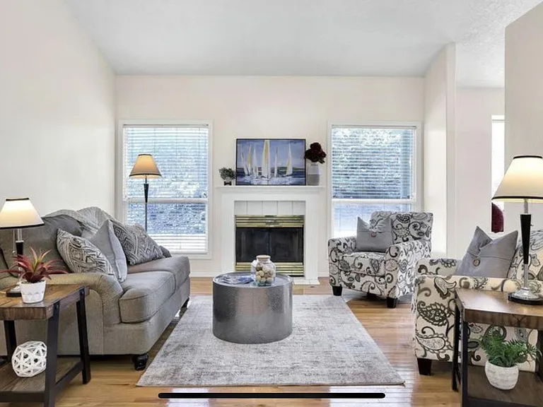 1605 N Eagle Creek Way — Photo 4
