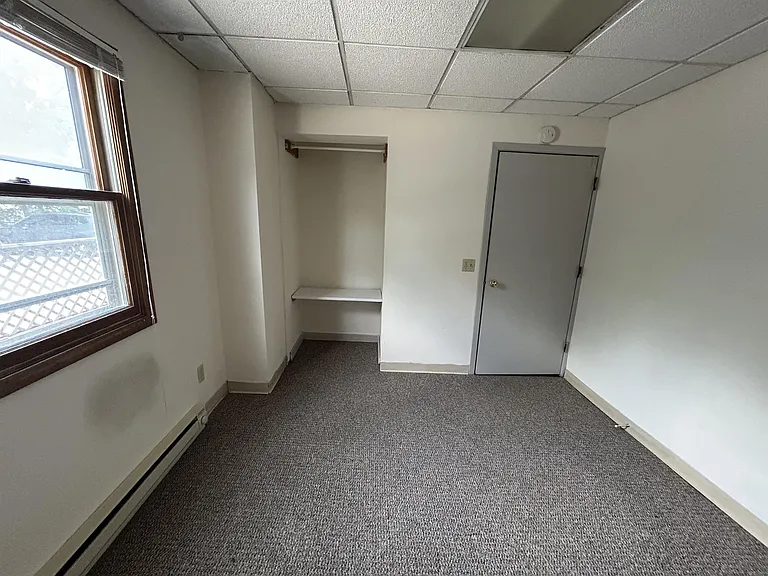 115 E Gorham St #4 — Photo 24