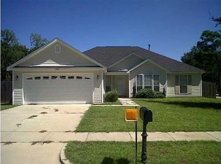 1300 Green Wave Ct, Mobile, AL 36618